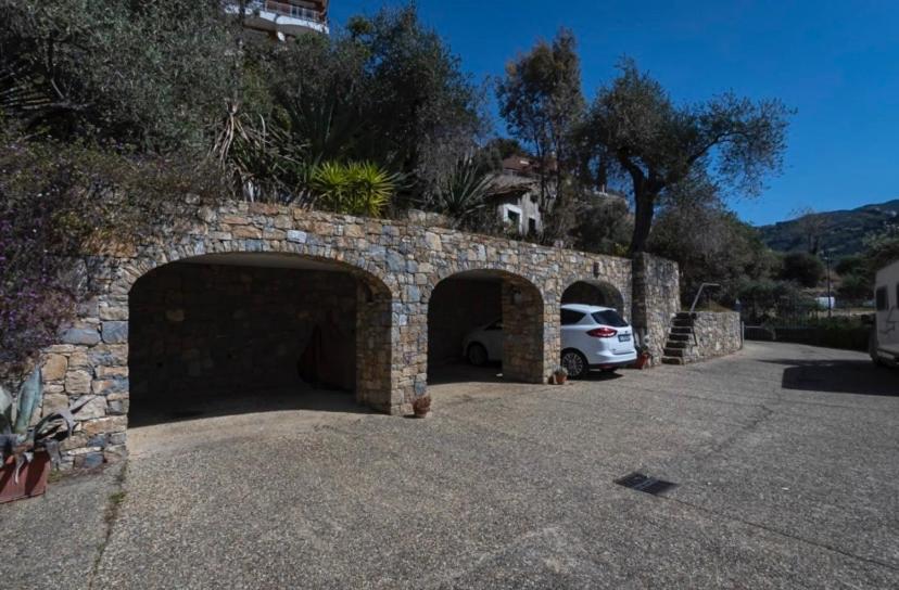 A Ca Du Barba Ge Bed & Breakfast Vallebona Bagian luar foto