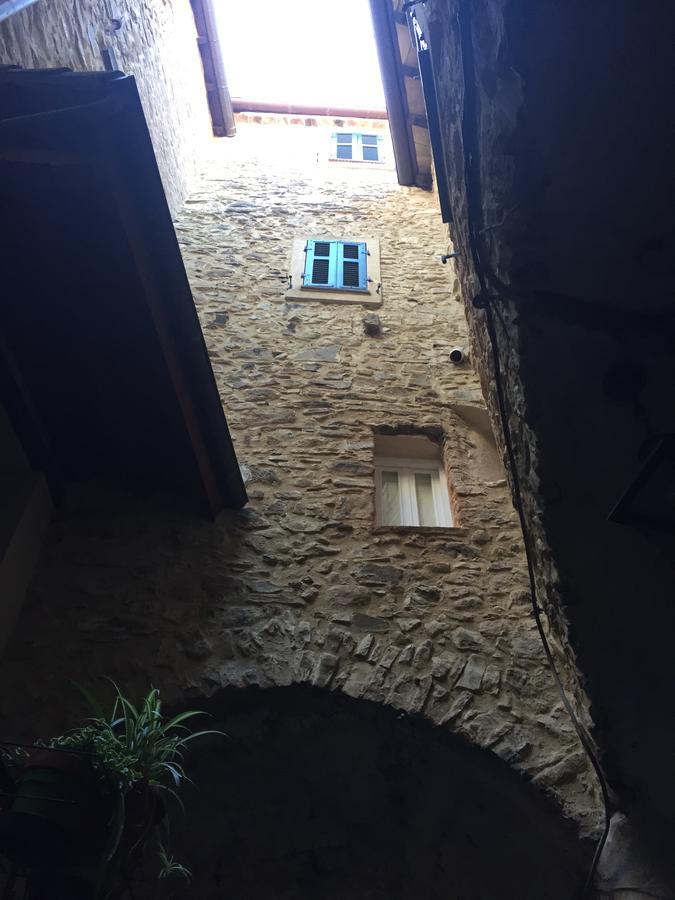 A Ca Du Barba Ge Bed & Breakfast Vallebona Bagian luar foto